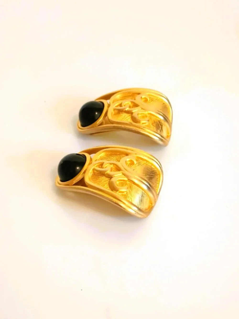 Vintage Gold Tone Etched Earrings Large Black Cabochon Clip Ons